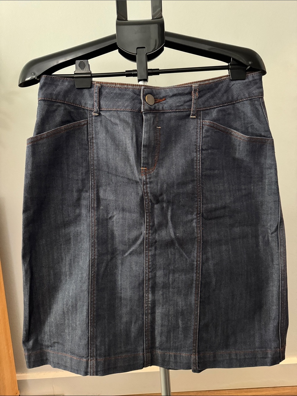 Tristan Dark Wash Denim Paneled Skirt With Pleated Back Size XL - Picture 2 of 7